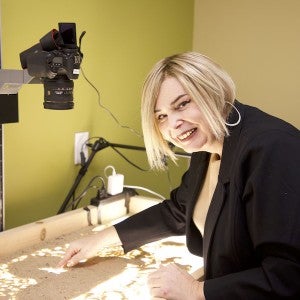 Briana Yarhouse in studio 900x600