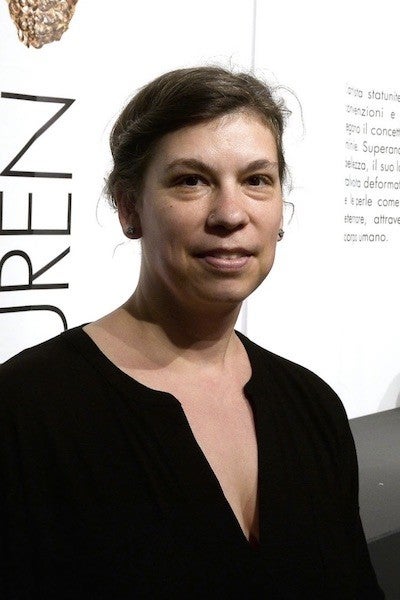 Lauren Kalman headshot 400x600