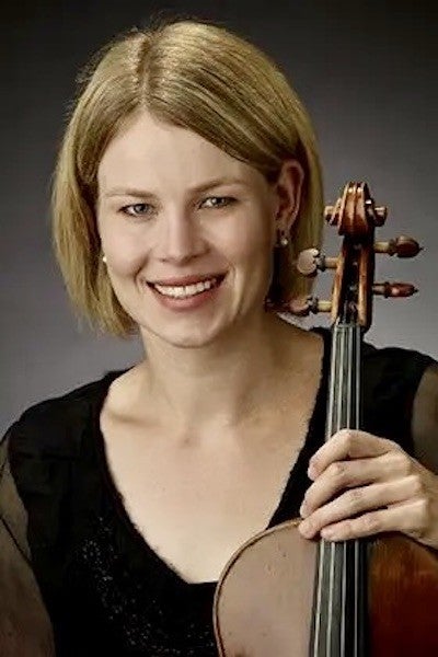 Lembi Veskimets headshot 400x600