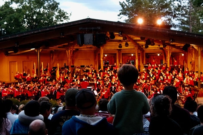 Audiences watch the 2023 performance of "Les Preludes"