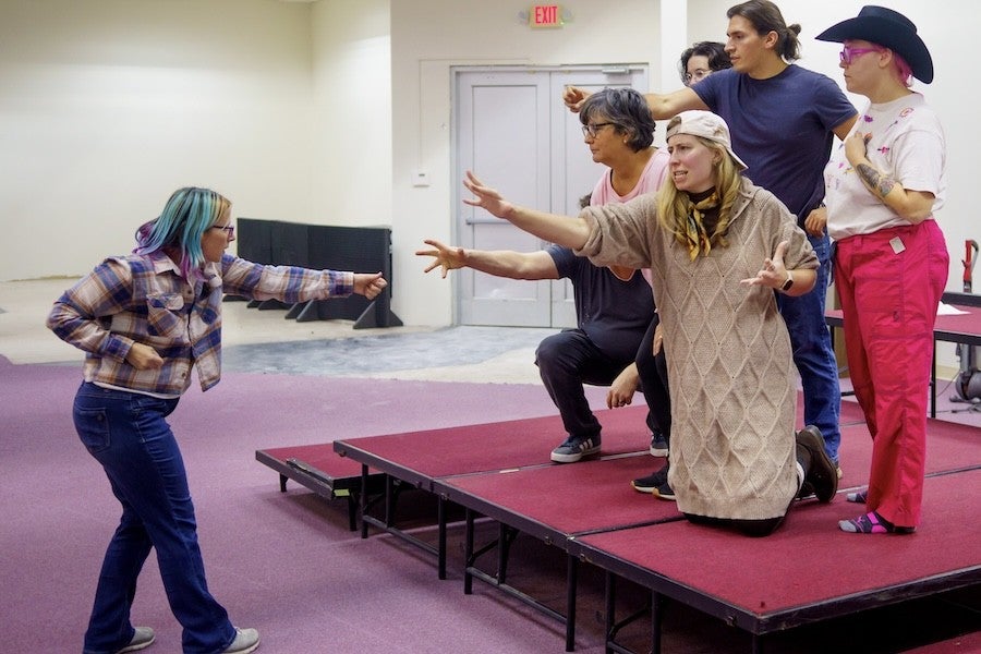 Lesley in rehearsal for Madonnativity