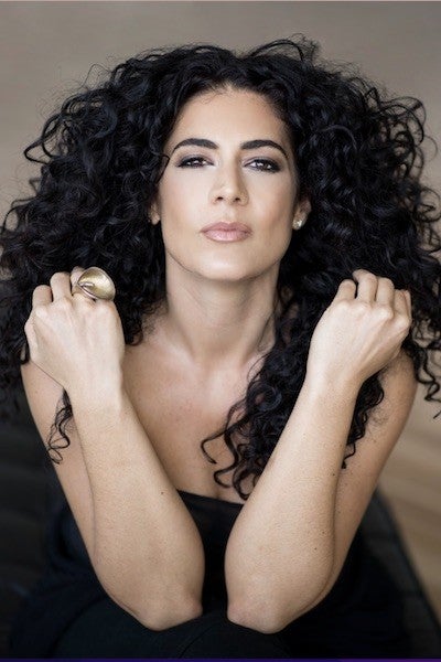 Joanna Pascale headshot 400x600