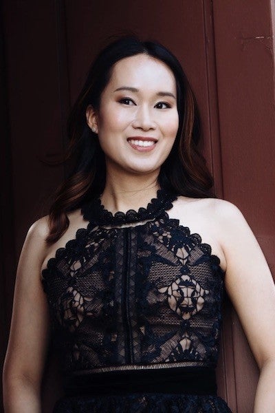 Shuying Li headshot 400x600