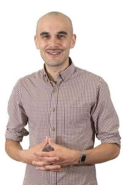 Simeon Scheuber-Rush headshot 400x600