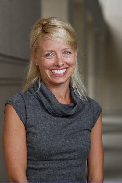 Susan Shields headshot 400x600